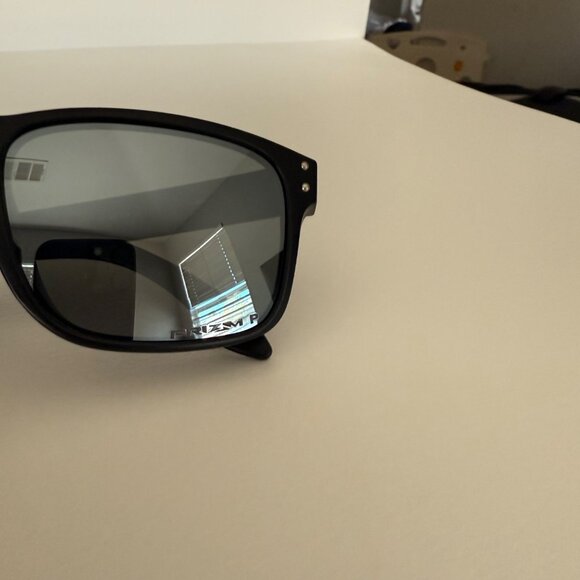 NEW Oakley Holbrook Prizm Polarized Silver Reflective Lenses 9102 - Picture 7 of 8